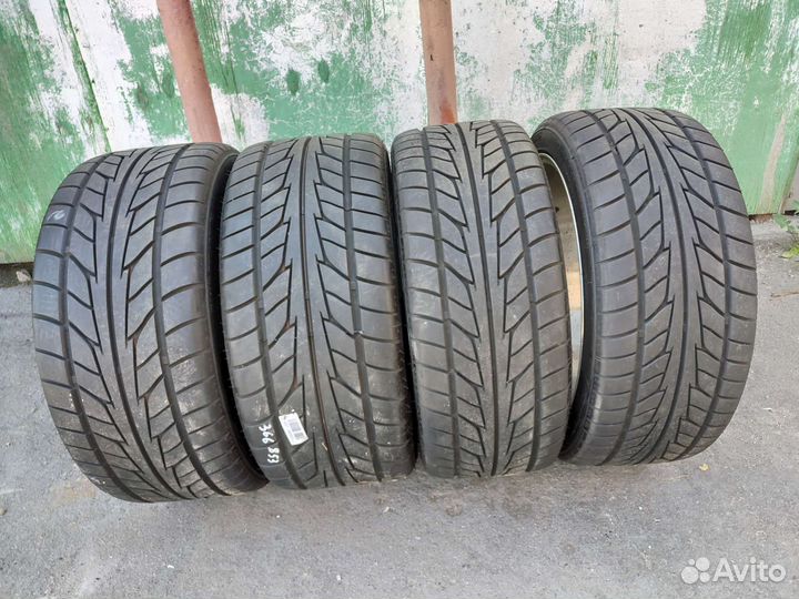 Nitto NT555 Extreme ZR 245/40 R20 и 275/35 R20 99W