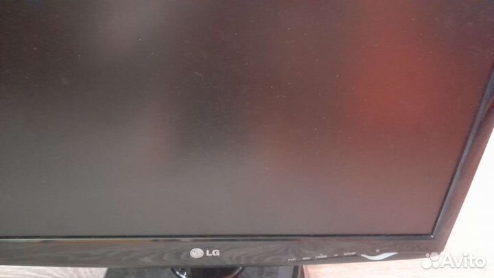 Монитор LG