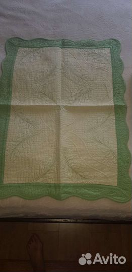 Новый комплект покрывало и две наволочки Китай