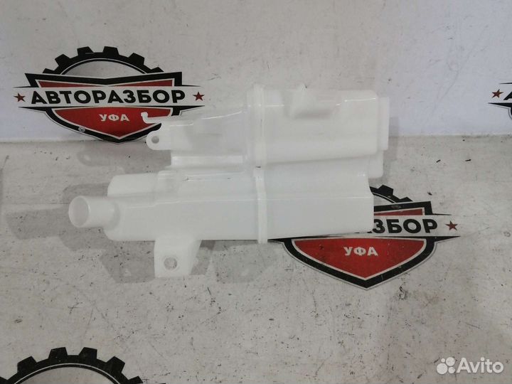Бачок омывателя под омыв фар toyota rav4 50 19-22