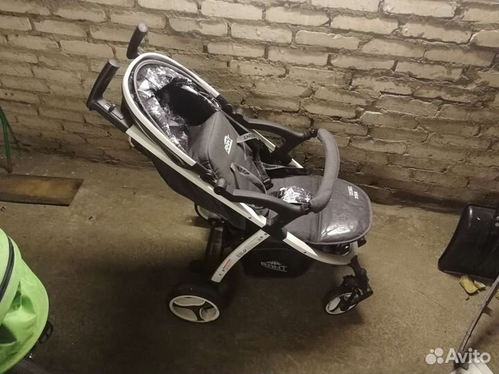 Прогулочная коляска