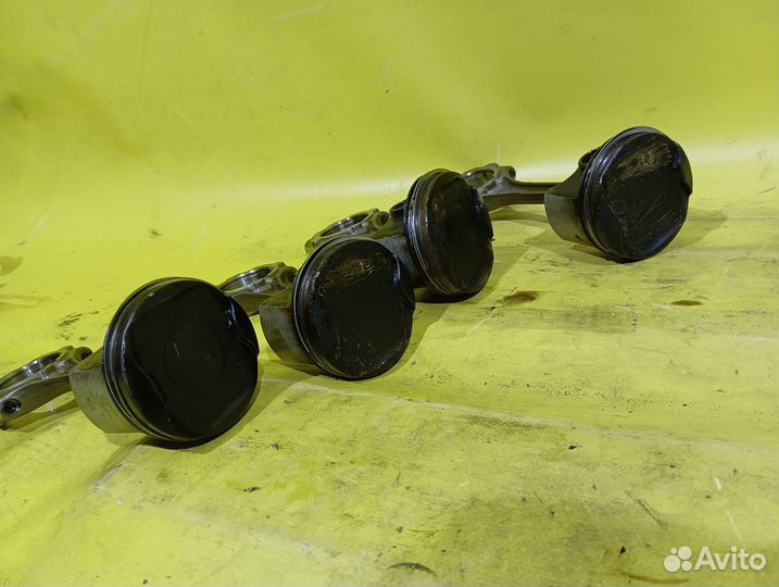 Комплект Поршень Toyota Corolla Корола e15 150