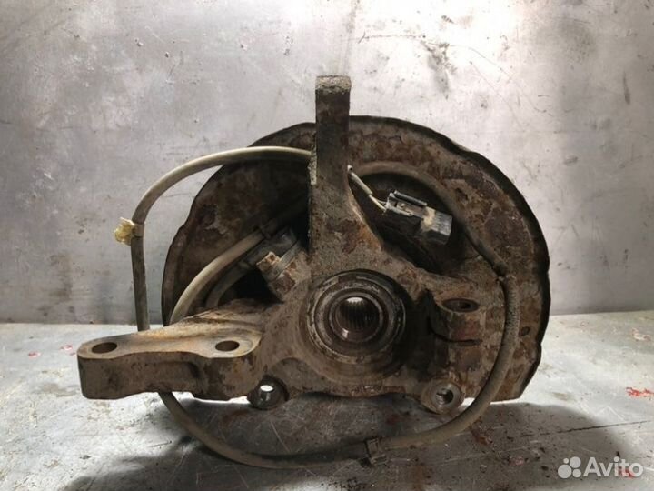 Кулак ступица правый передний Mitsubishi Lancer 9