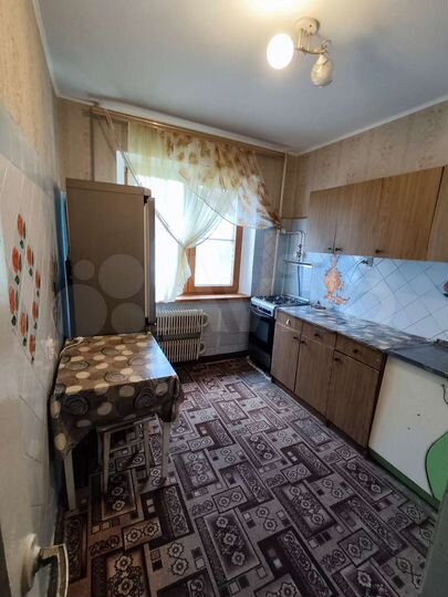 2-к. квартира, 48 м², 3/9 эт.