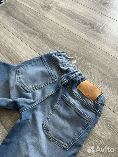 Джинсы zara