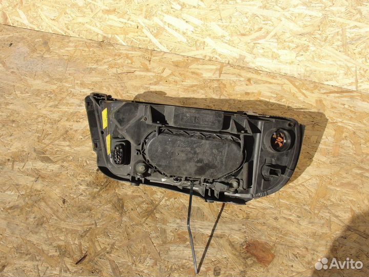 Фара левая volkswagen Sharan