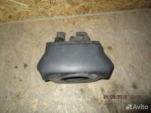 Кожух рулевой колонки Nissan Tiida (C11) 2007-2014