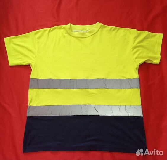 Сигнальная футболка размер 52
