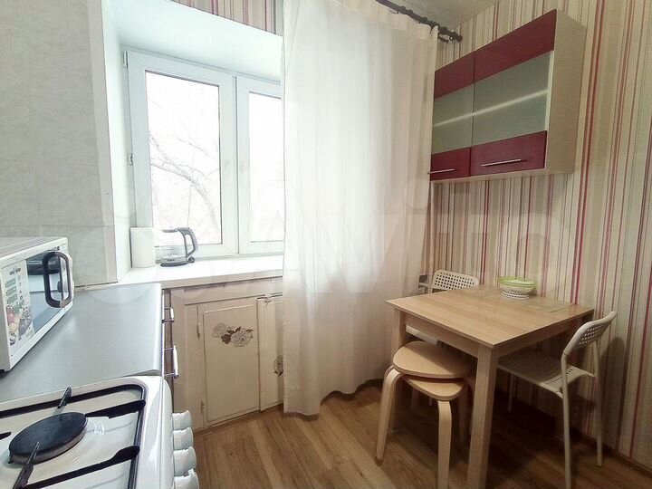 2-к. квартира, 43 м², 3/5 эт.