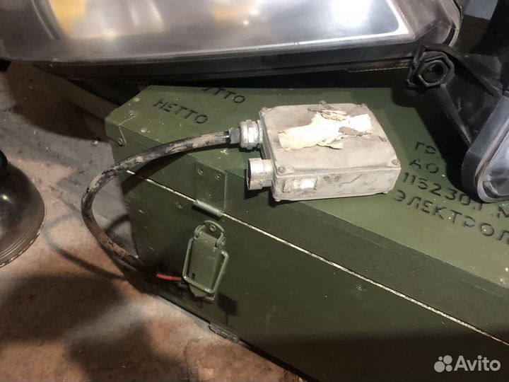 Фары Renault Espace 4 ксенон