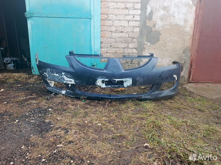 Передний бампер lancer 9 бу