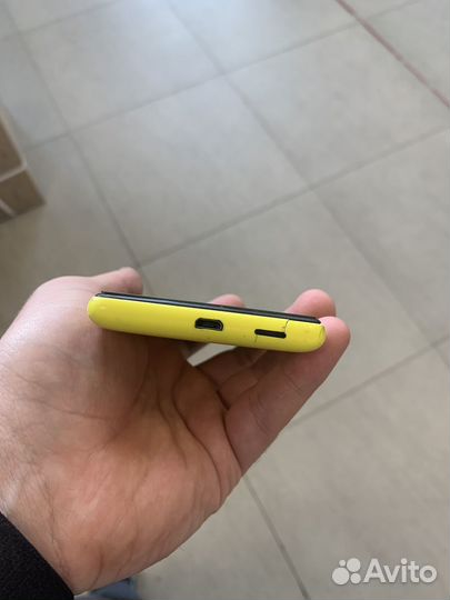 Nokia lumia 820 windows 8.1