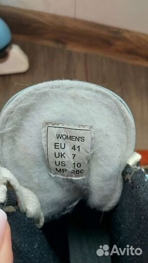 Коньки женские 39 40