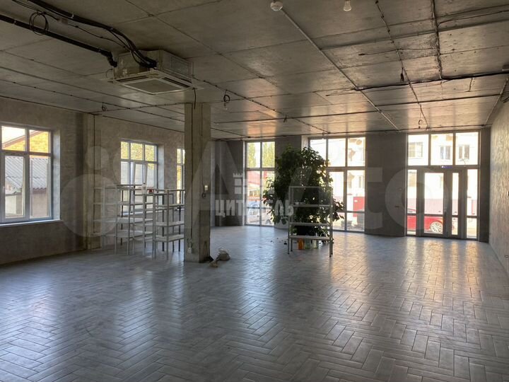 Здание у Автовокзала