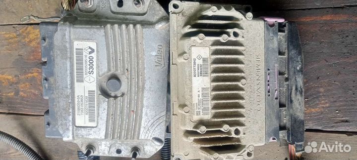 Блок управления двиг. renault сценик2 1.6л АКПП