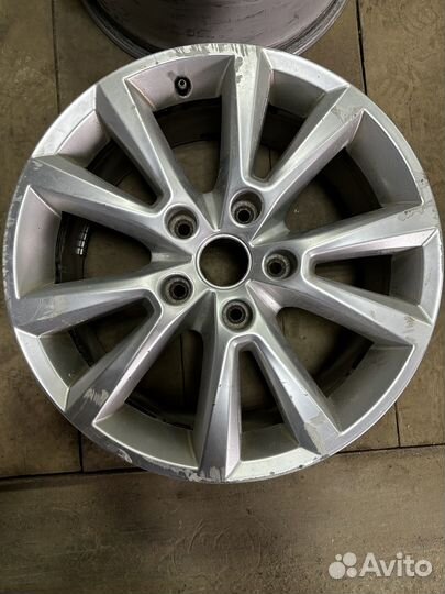 Диски touareg R18