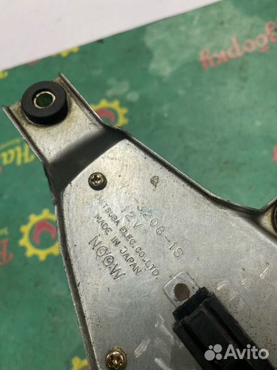 Моторчик заднего дворника Mitsubishi Space Wagon