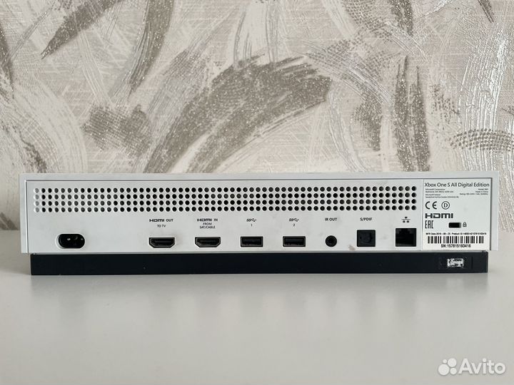 Xbox one s all digital 1tb