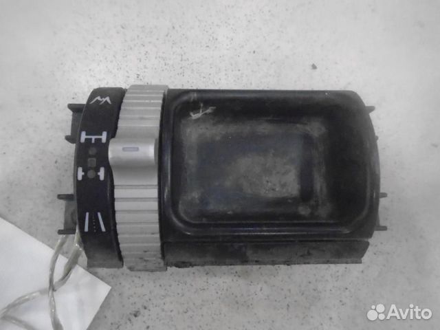 Кнопка переключения режимов подвески Porsche Caye