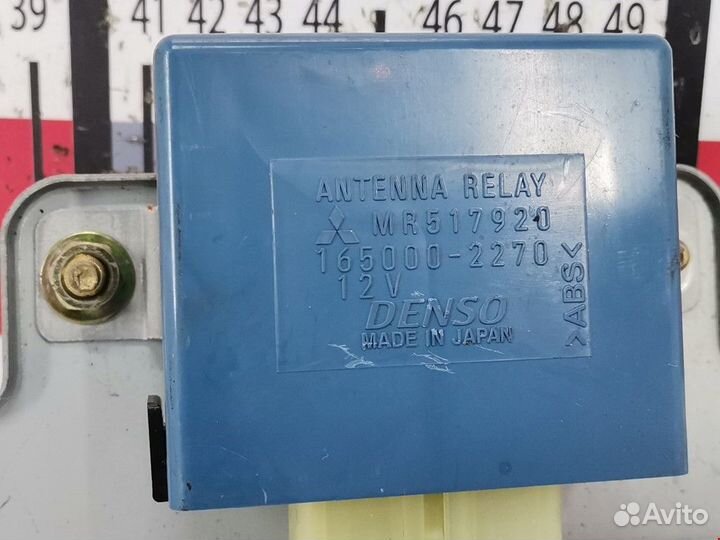 Усилитель антенны Mitsubishi Pajero Sport MR517920