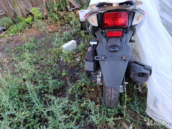 Мотороллер