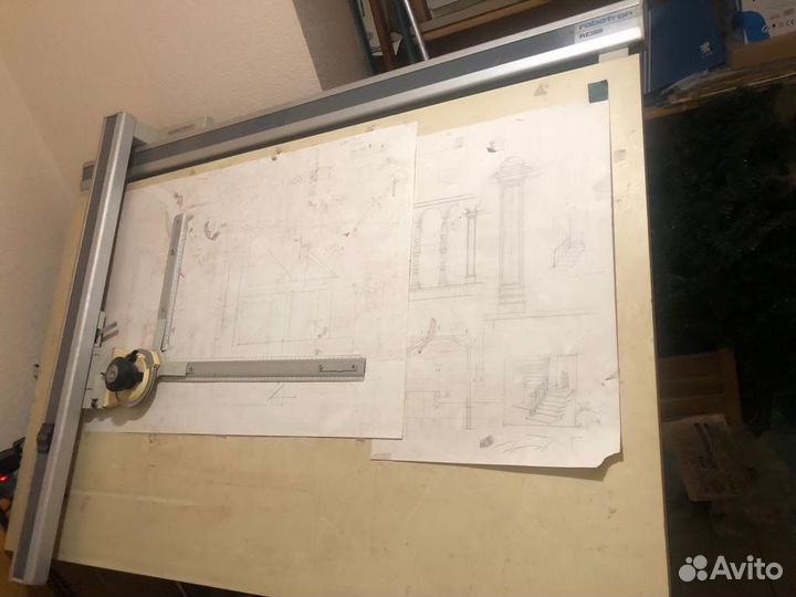 Кульман чертежный Robotron reiss