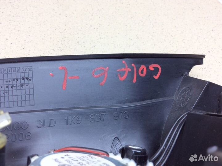 Крышка зеркала внутренняя левая Volkswagen Golf 6