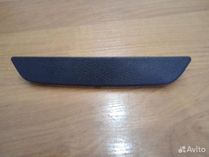 Заглушка обшивки двери Mercedes-Benz Gle-Class 166