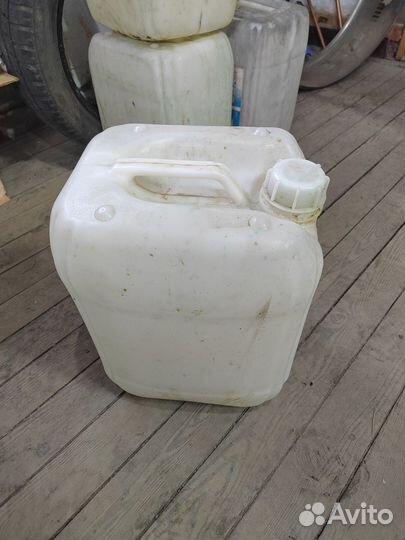 Канистра 20л