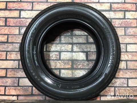 Bridgestone Dueler H/T D687 225/65 R17