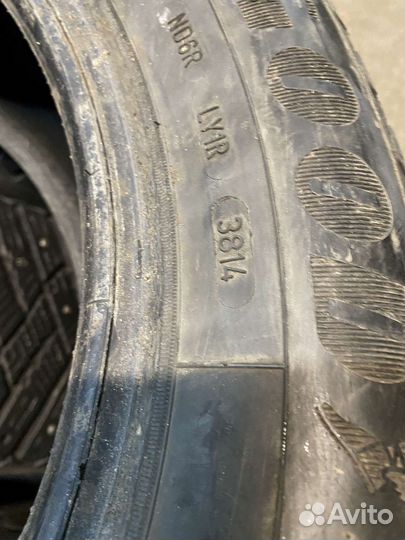 Goodyear Ultragrip Ice Arctic 225/55 R16
