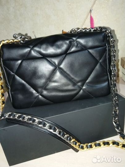 Сумка шанель 19