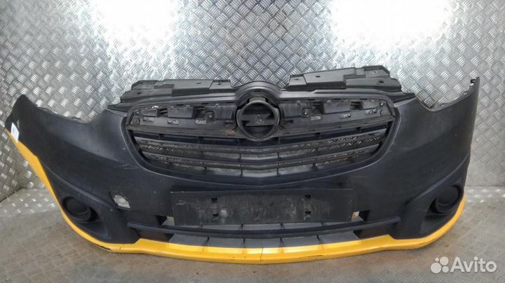 Бампер передний Opel Combo D