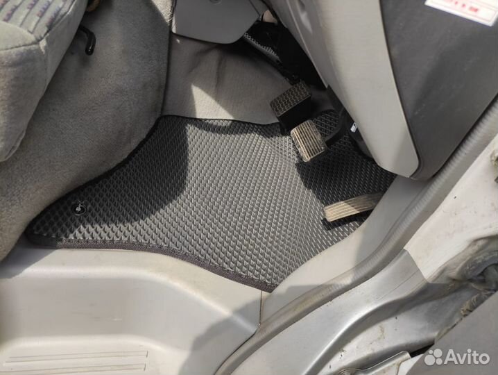 Автоковрики для Mazda Bongo Friendee