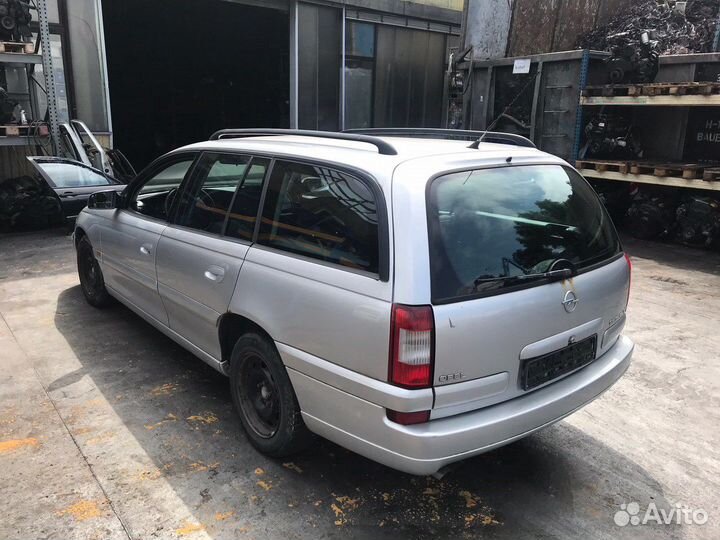 Разбор на запчасти Opel Omega B