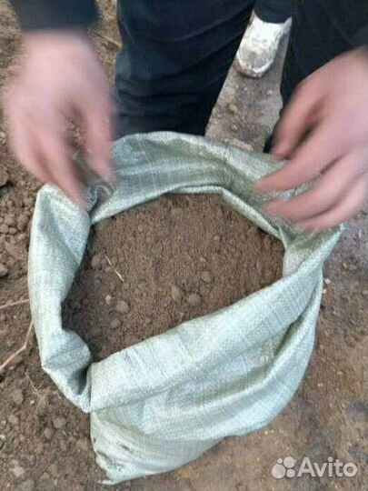 Чернозем, торф, навоз, песок в мешках