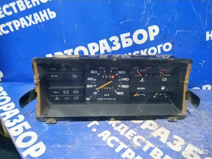 Панель приборов Ваз Лада 2109 седан 21083 2000