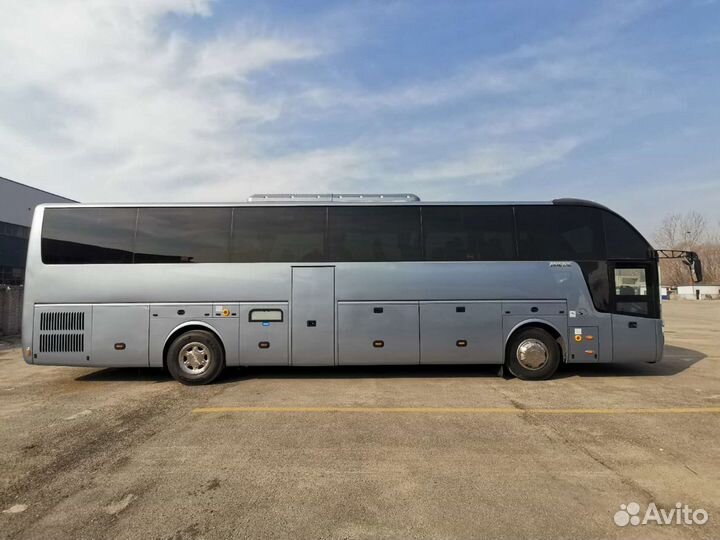 Междугородний / Пригородный автобус Zhong Tong LCK6127H, 2024