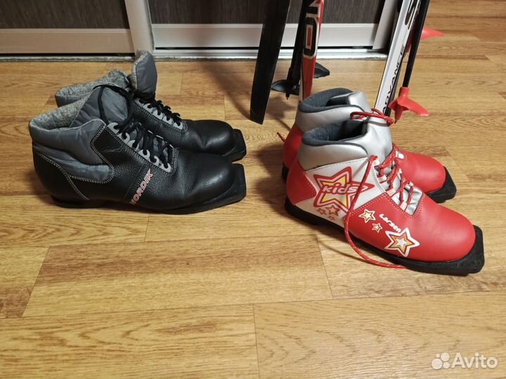 Беговые лыжи с ботинками 37,40