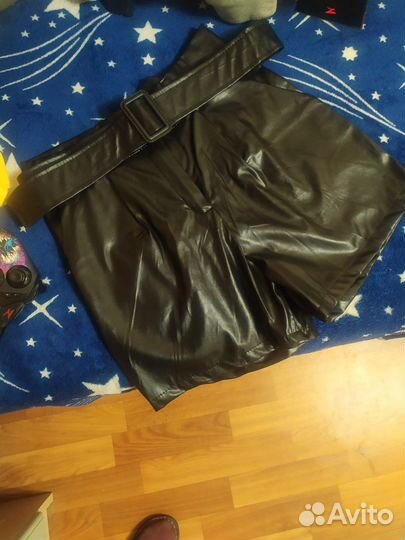 Шорты кожаные