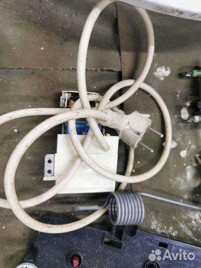 Стиральная машина Ariston arusl 105