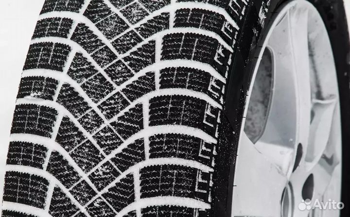 Pirelli Winter Ice Zero 185/65 R15 92T