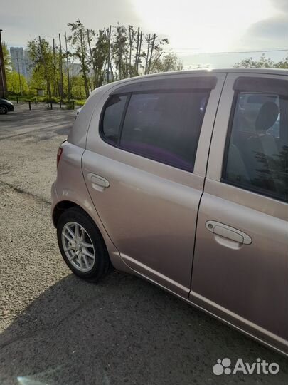 Toyota Vitz 1.0 AT, 2001, 250 000 км