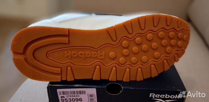 Кроссовки reebok женские 38.5