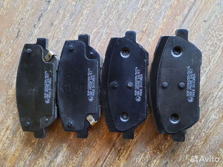 Колодки передние Sangsin SP 1913