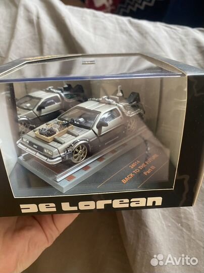 Коллекционные машинки 1:43 (фильм Назад в будущее)