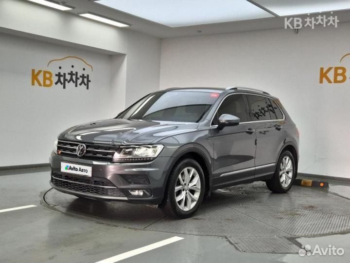 Volkswagen Tiguan 2.0 AMT, 2021, 110 000 км