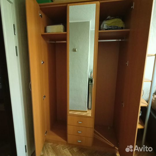Продам шкаф бу