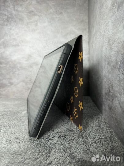 Планшет umiio p80
