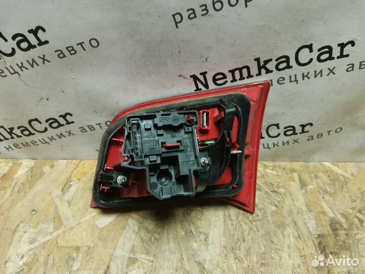 Фонарь задний в крышку багажника левый Audi A6 C6